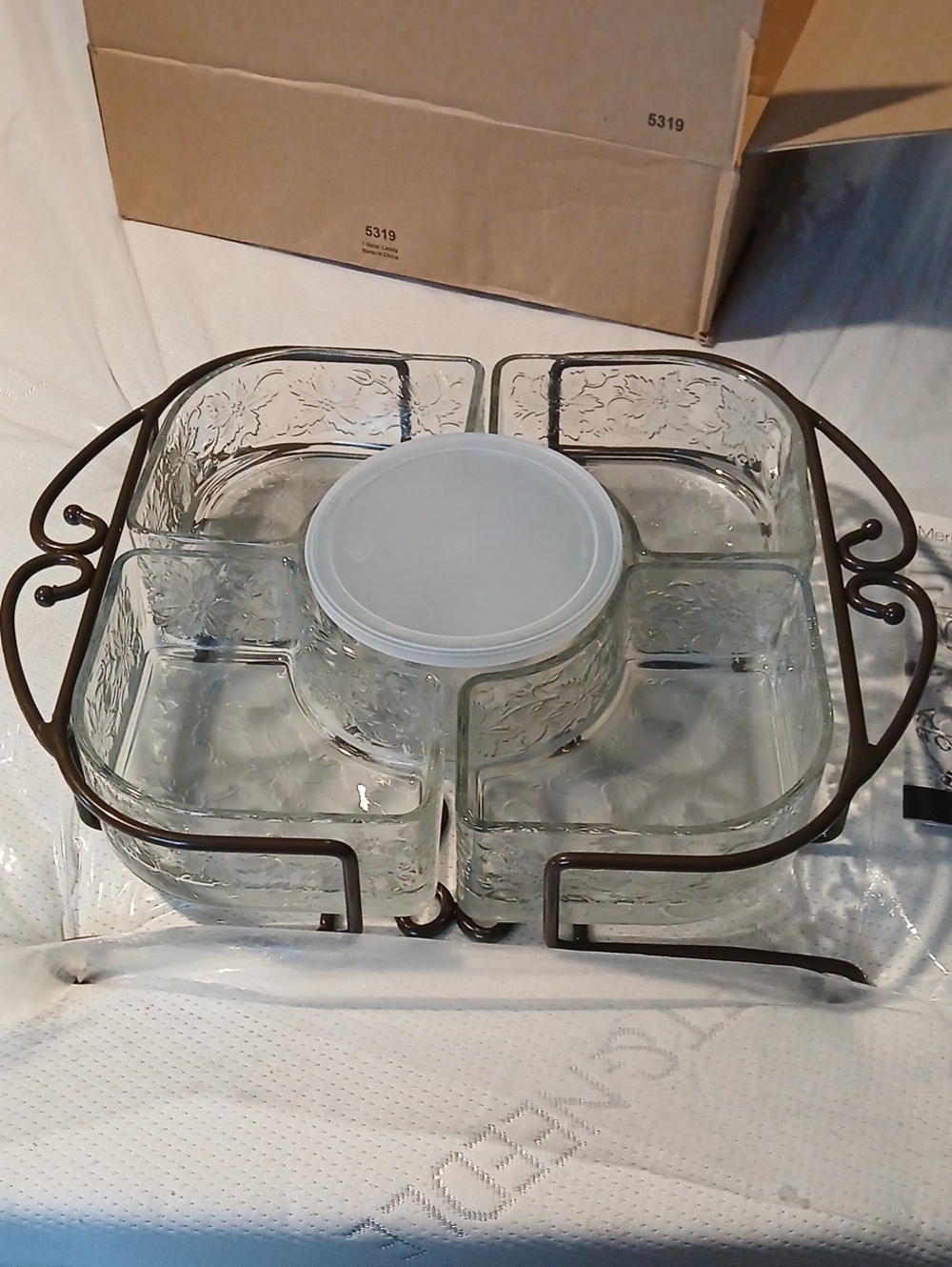 Princess House Meridian Serving Caddy w Fantasia 6 piece Crystal Chip Dip Set